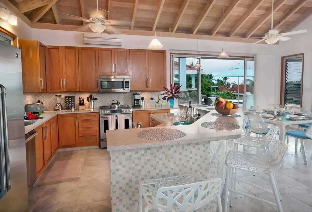 Blue Lagoon Villa