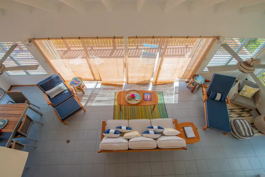 Sea Breeze & Sea View