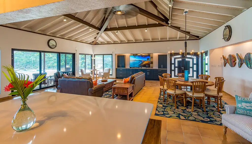 Rainbows End's living and dining area