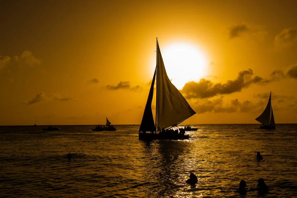 bvi nightlife with full moon at beach