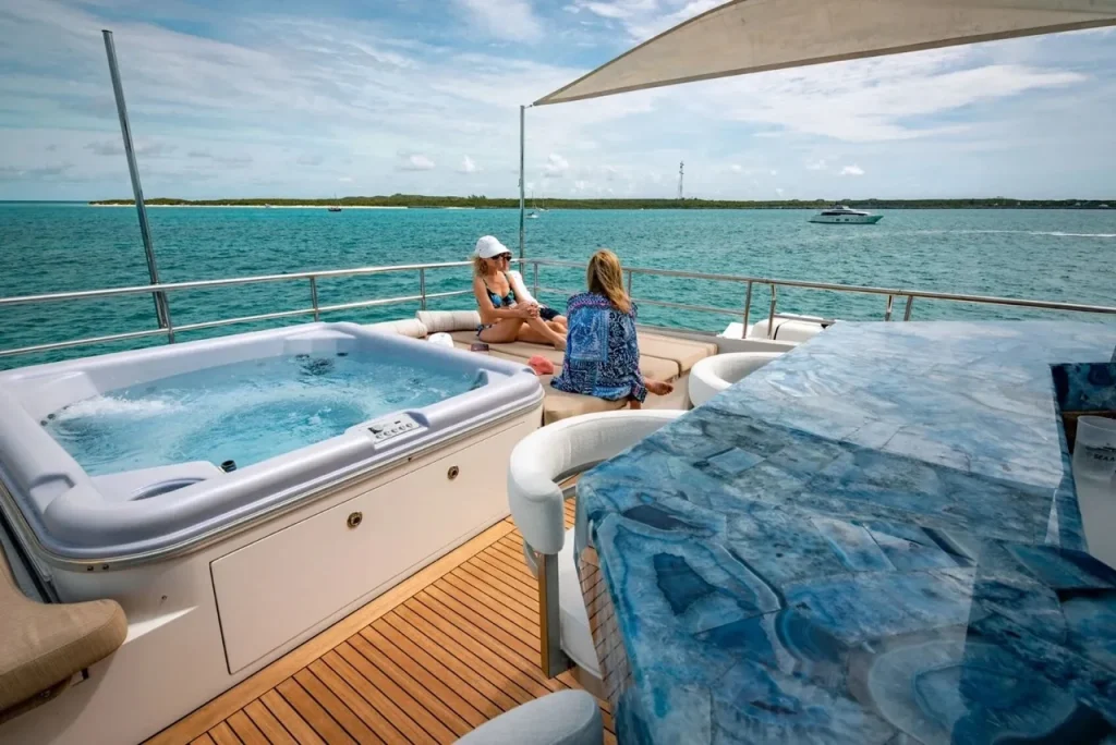 onboard jacuzzi luxury bvi yacht charter
